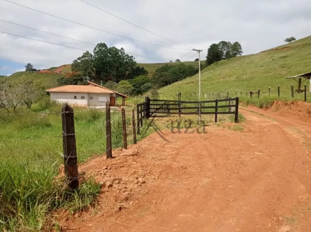 Foto 15 de Rural Chácara em Bom Sucesso, São José dos Campos - imagem 15