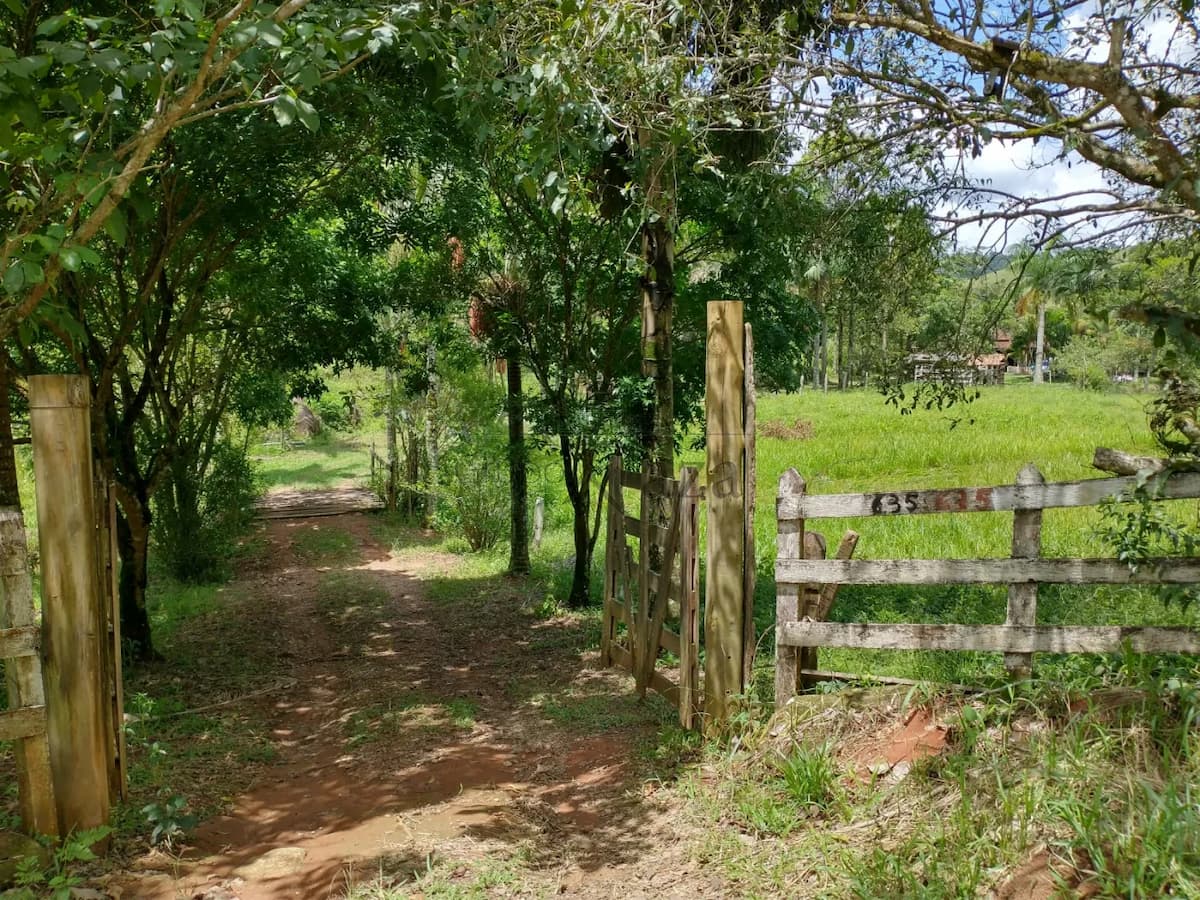 Foto 54 de Rural Chácara em Estrada do Turvo, São José dos Campos - imagem 54