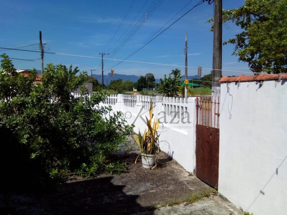 Foto 20 de Casa Padrão em Pontal de Santa Marina, Caraguatatuba - imagem 20