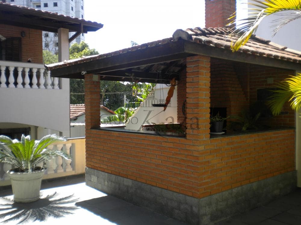 Foto 18 de Casa Sobrado em Monte Castelo, São José dos Campos - imagem 18
