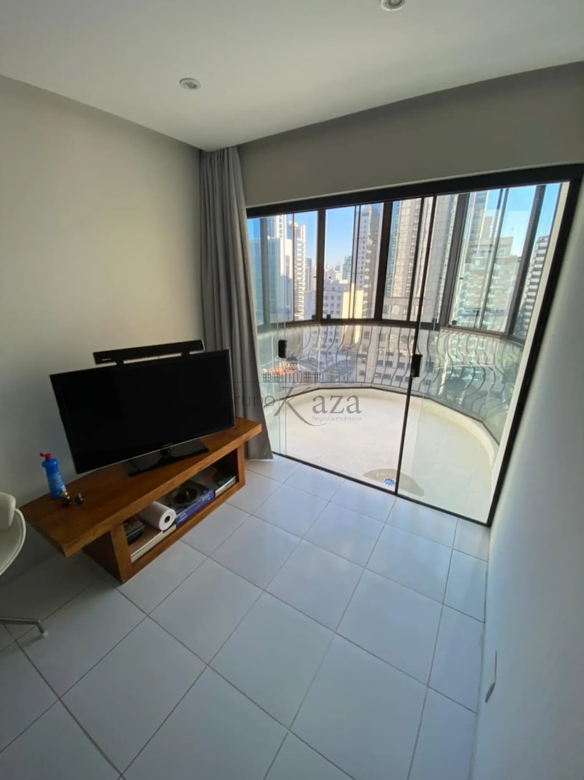 Foto 4 de Apartamento Cobertura Triplex em Itaim Bibi, São Paulo - imagem 4